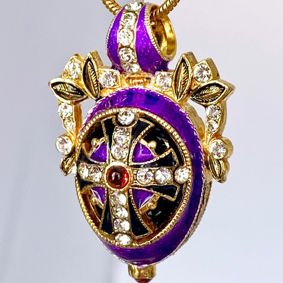 CROSS SILVER Religious Purple Enamel Faberge Egg Pendant Swarovski Garnets Gold - Picture 2 of 6